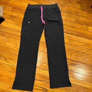 Figs Kade Cargo scrub pant